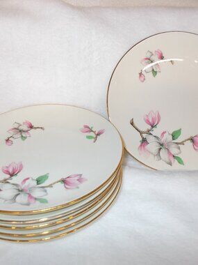 6 Vtg Homer Laughlin Rhythm pink dogwood dessert plates with gold-color trim